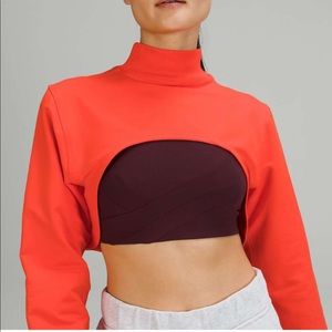 Lululemon mock neck LA crop